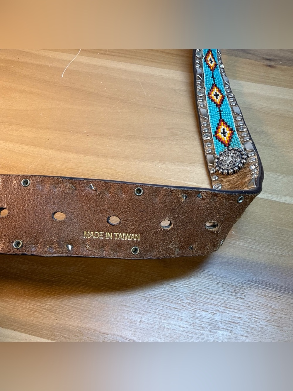 Ariat Leather Beaded Rhinestone Bare Belt Sz L Hide Hair Western Turquoise Boho - Picture 12 of 16